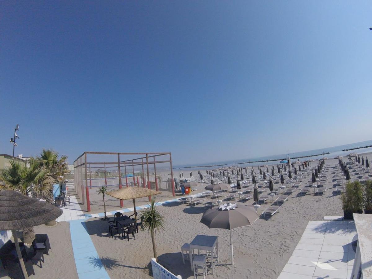 Hotel Villa Cesira Bellaria-Igea Marina Zewnętrze zdjęcie