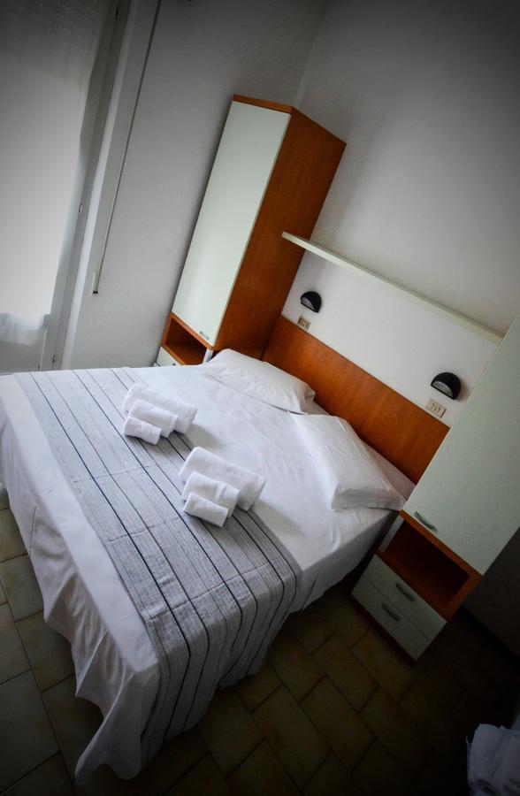 Hotel Villa Cesira Bellaria-Igea Marina Zewnętrze zdjęcie